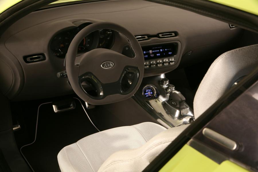 Интерьер Kia Kee Concept 2007 года  (фото 6 из 53)